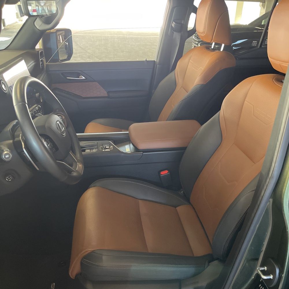 2025 Lexus GX 550 Luxury+