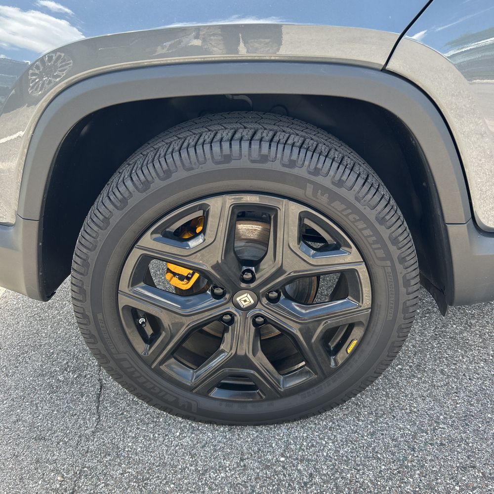 2022 Rivian R1T Adventure
