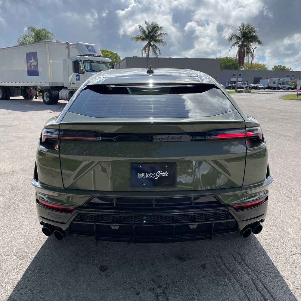 2024 Lamborghini Urus S