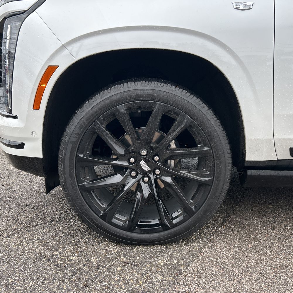 2025 Cadillac Escalade Sport Platinum