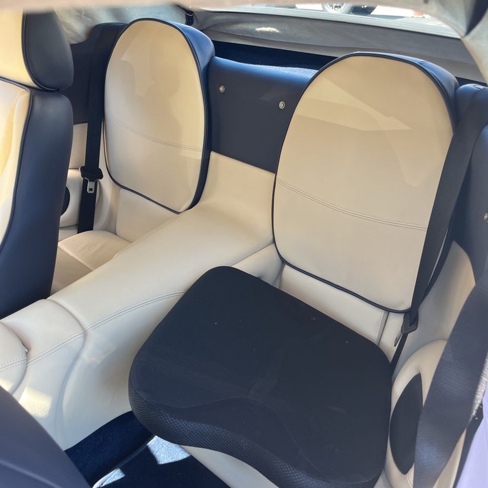 2001 Aston Martin DB7 Volante