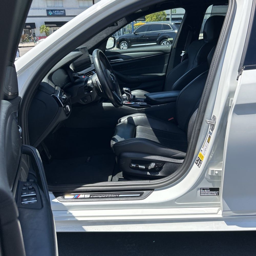 2023 BMW M5 Base