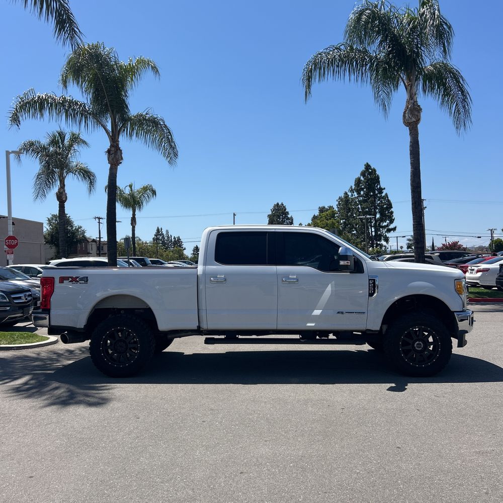 2017 Ford F-250 Super Duty Lariat