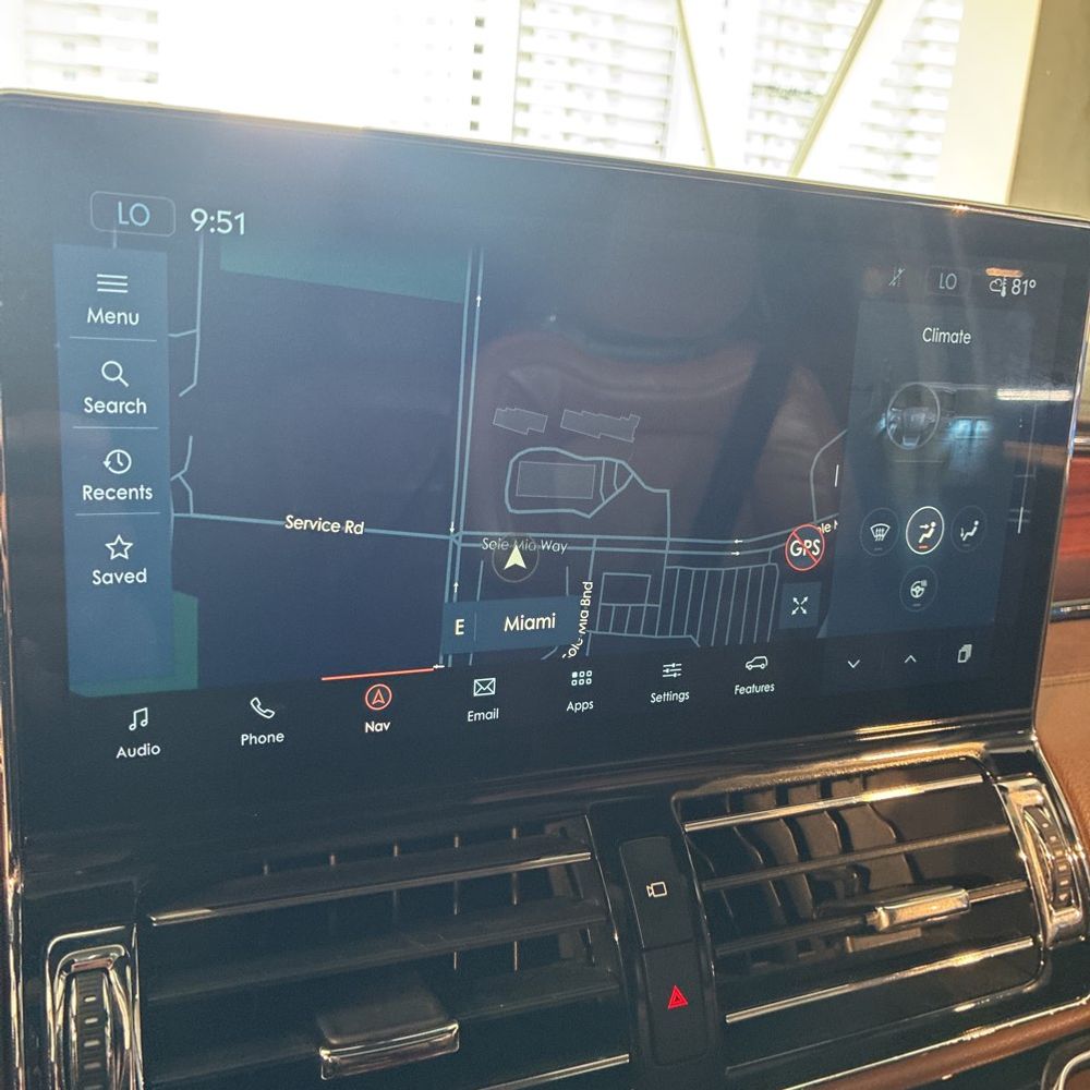2023 Lincoln Navigator L Reserve