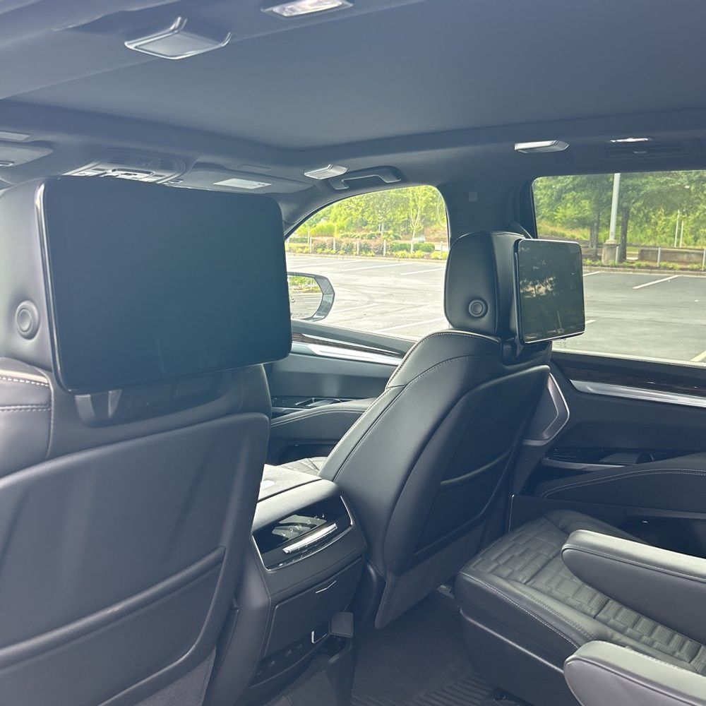 2025 Cadillac Escalade Sport Platinum