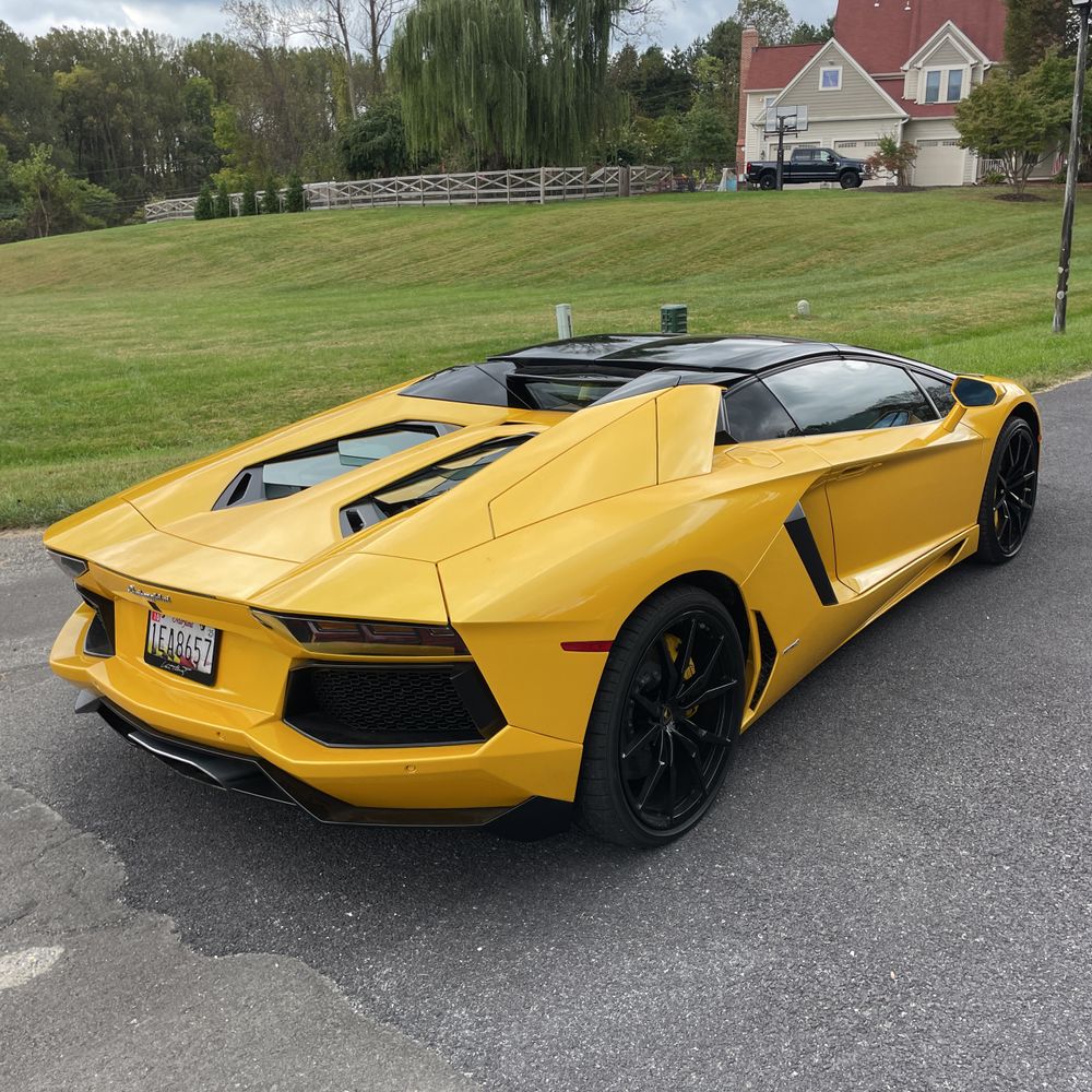 2014 Lamborghini Aventador
