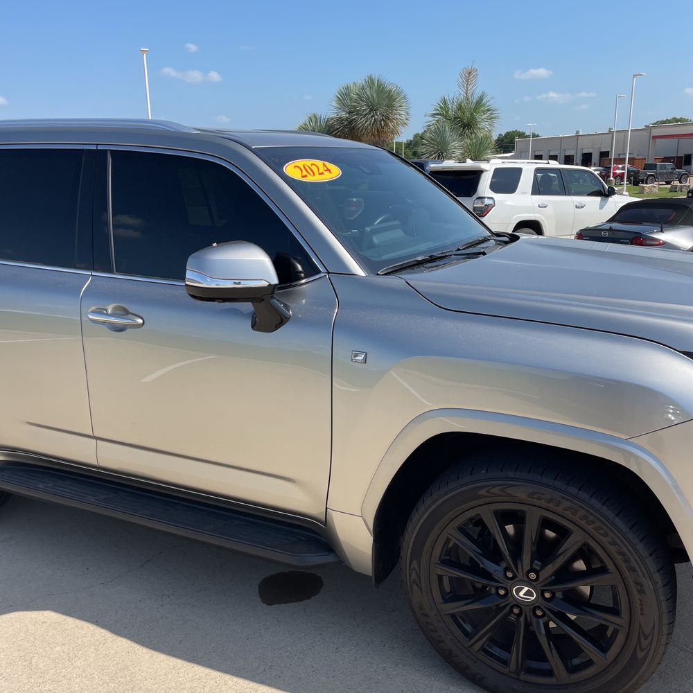 2024 Lexus LX 600 F SPORT Handling