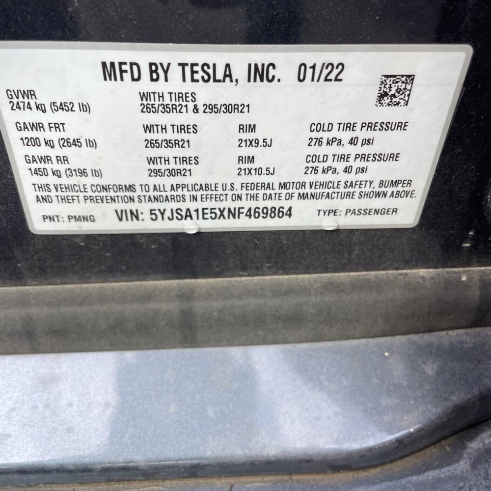2022 Tesla Model S Base