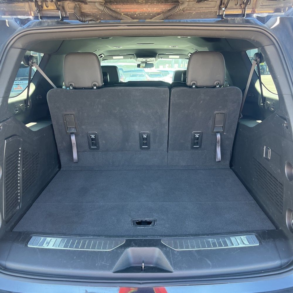 2025 Chevrolet Suburban Z71