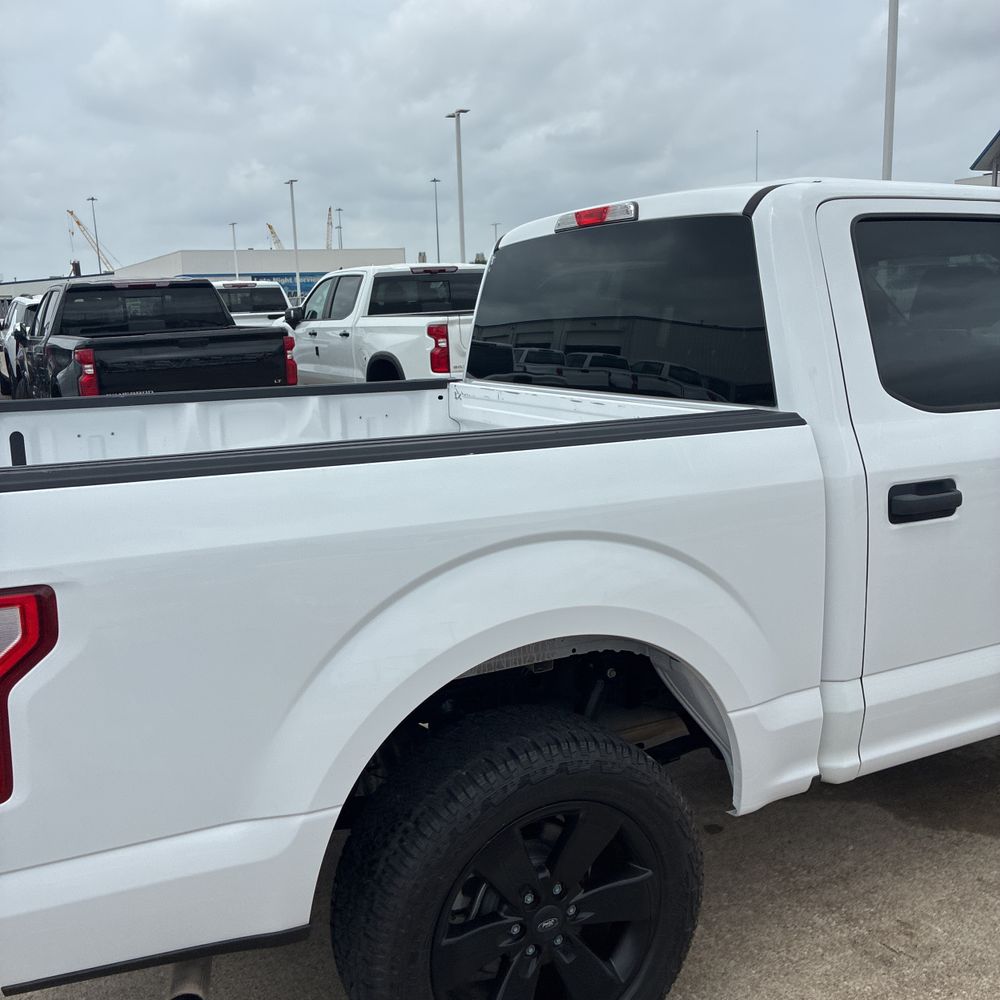 2017 Ford F-150 XL photo 10