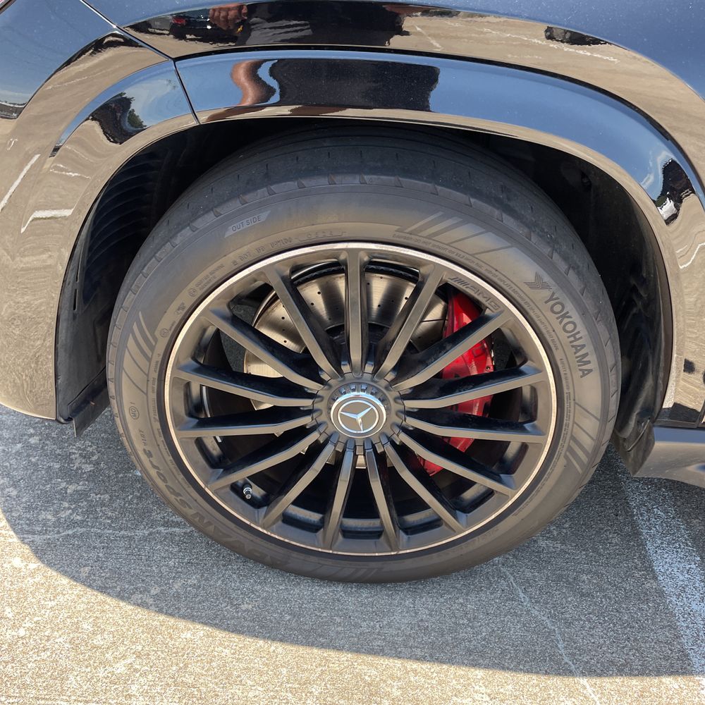 2024 Mercedes-Benz GLS AMG GLS 63
