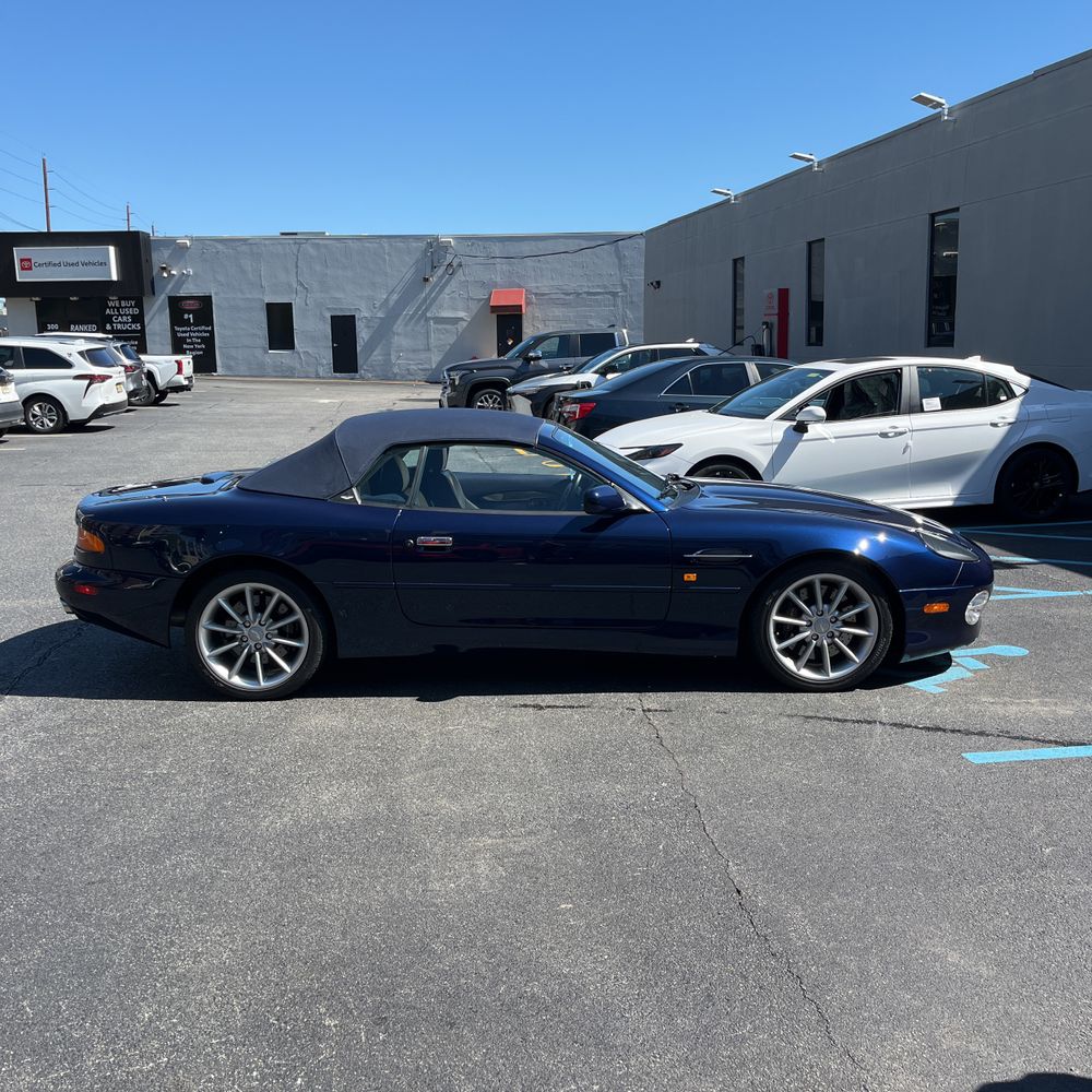 2001 Aston Martin DB7 Volante
