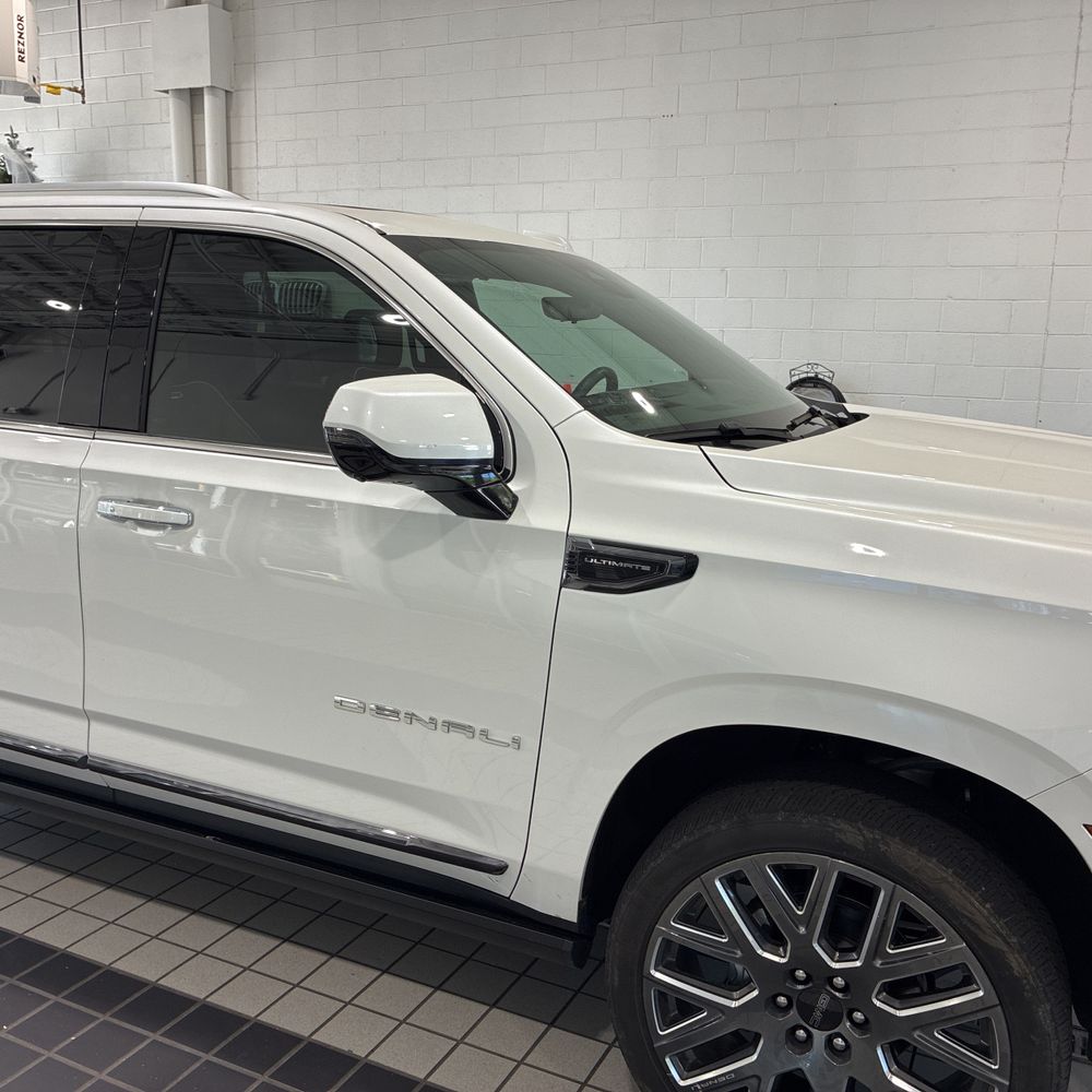 2025 GMC Yukon XL Denali Ultimate