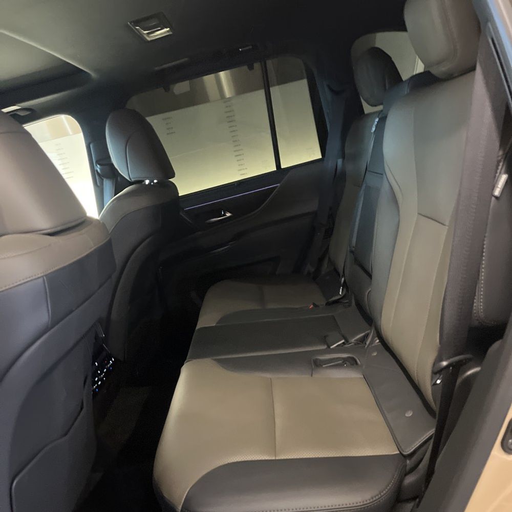 2025 Lexus LX 700h Overtrail