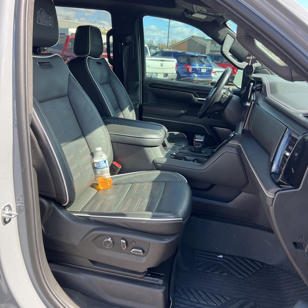 2024 GMC Sierra 1500 AT4X