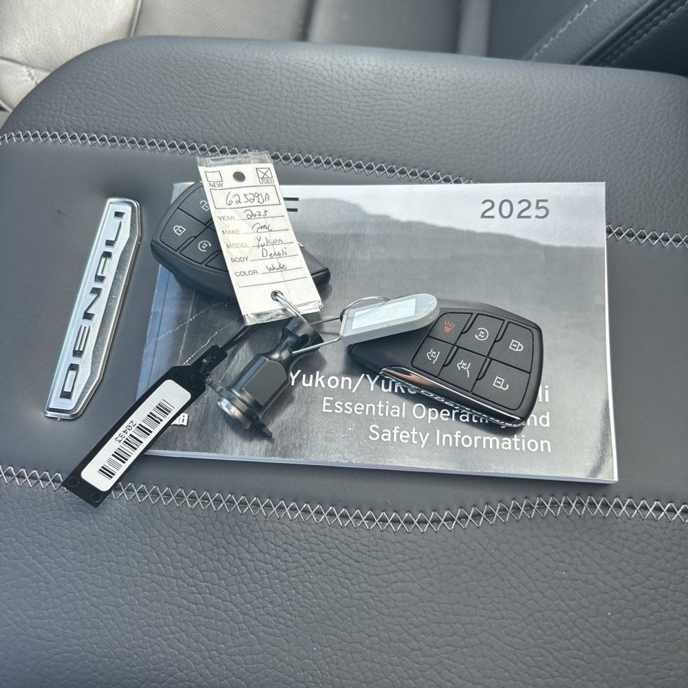 2025 GMC Yukon XL Denali