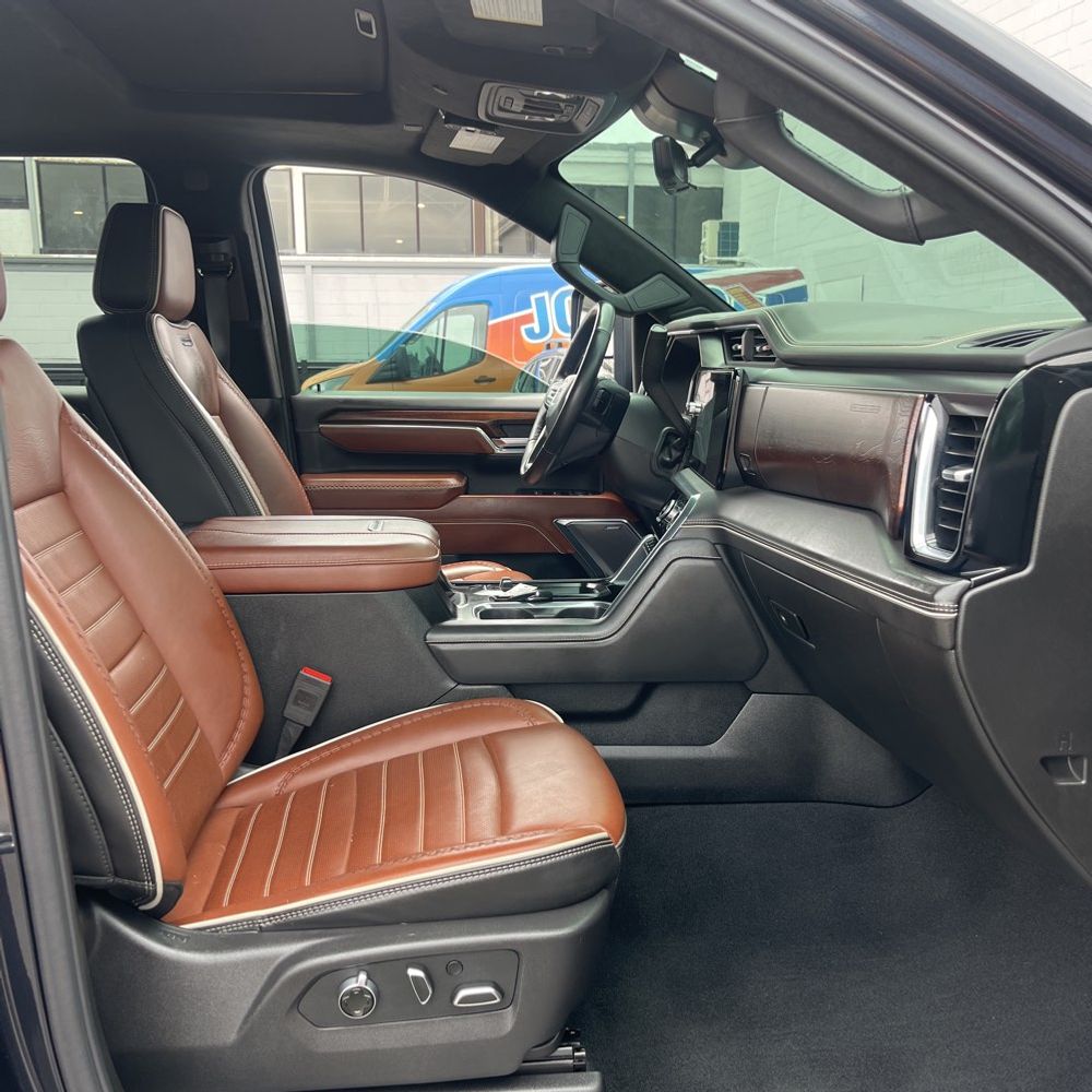 2024 GMC Sierra 3500HD Denali Ultimate
