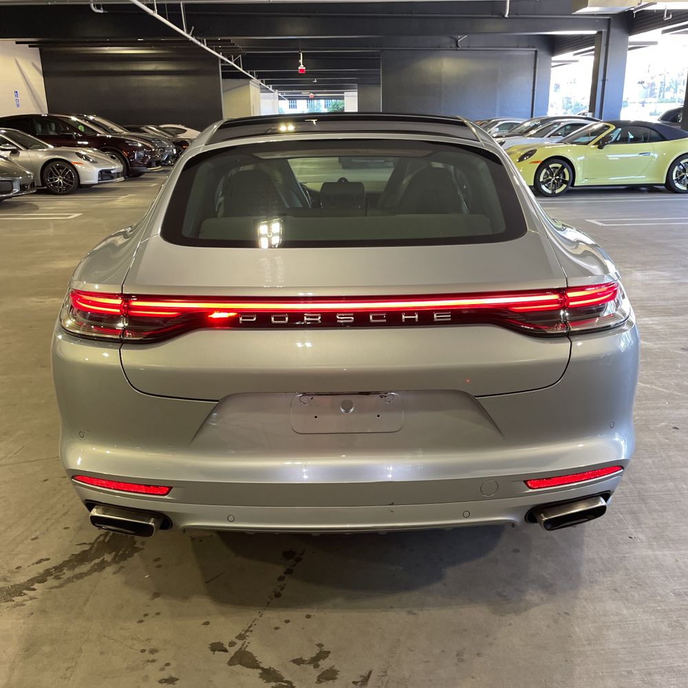 2021 Porsche Panamera