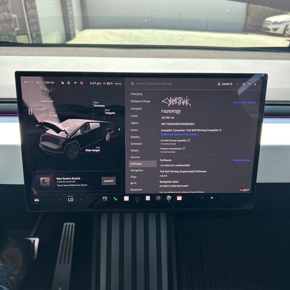 2024 Tesla Cybertruck Base