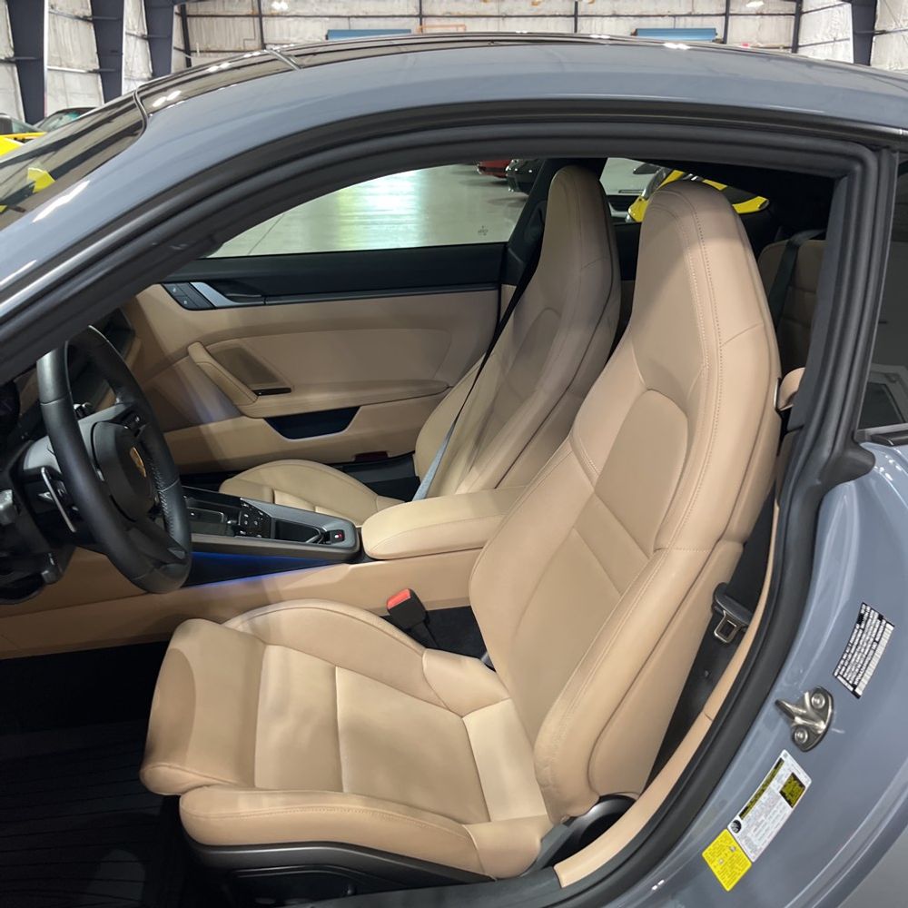 2023 Porsche 911 Carrera