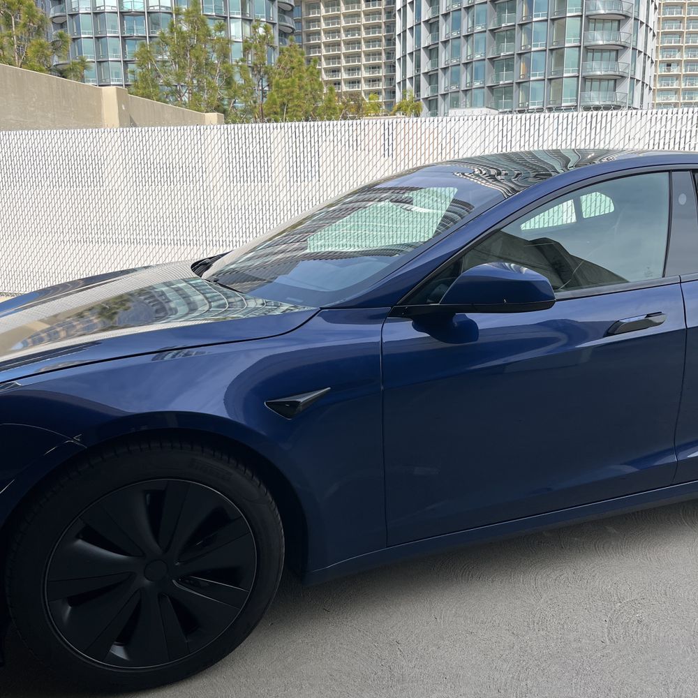 2021 Tesla Model S Plaid