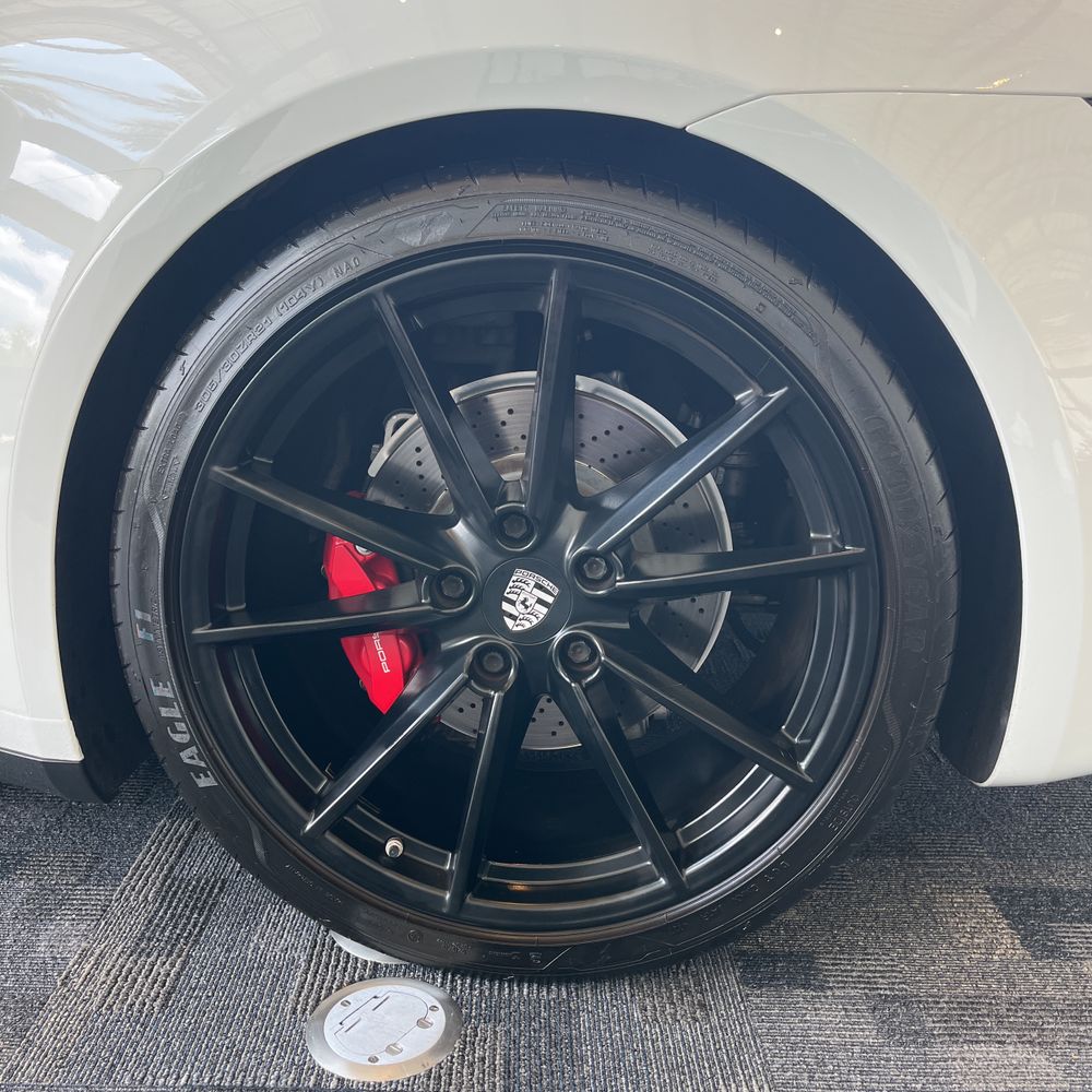 2020 Porsche 911 Carrera 4S
