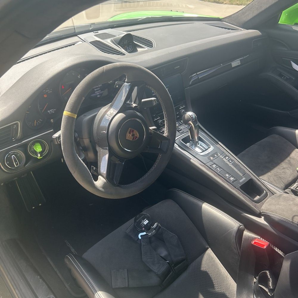 2019 Porsche 911 Carrera