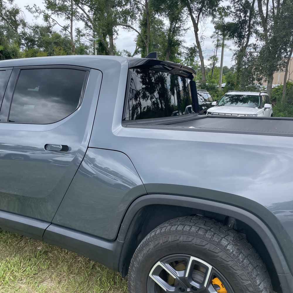 2022 Rivian R1T Launch Edition