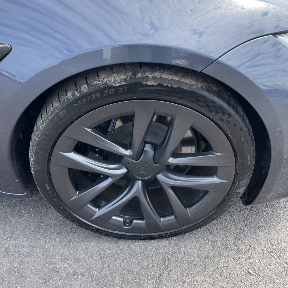 2022 Tesla Model S Base