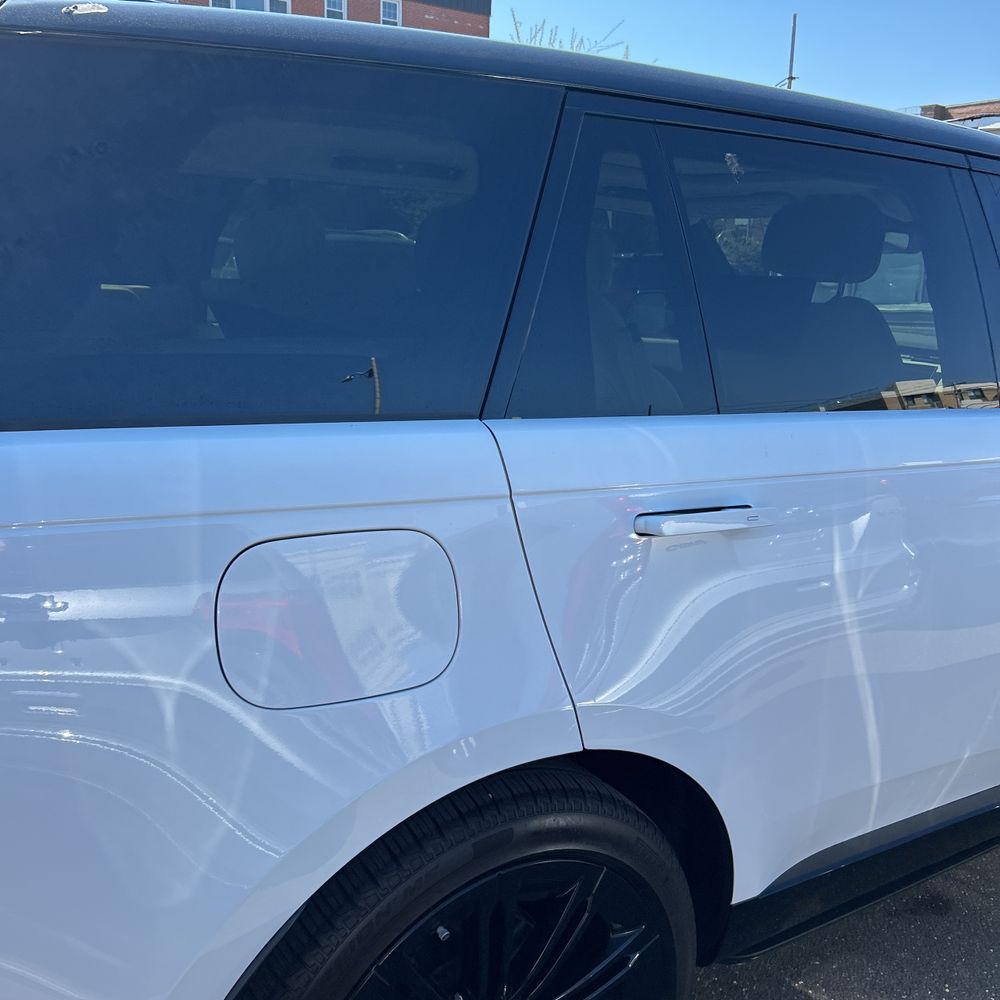 2025 Land Rover Range Rover P400 SE LWB