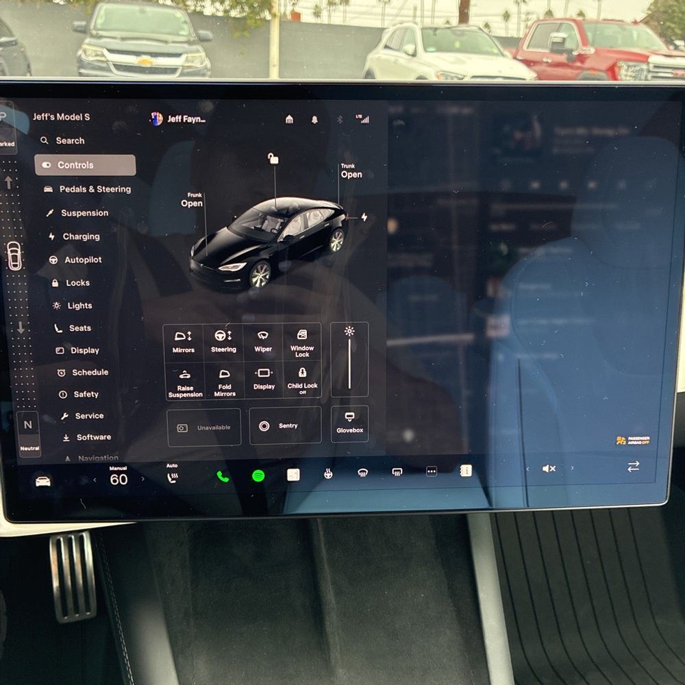 2023 Tesla Model S Plaid