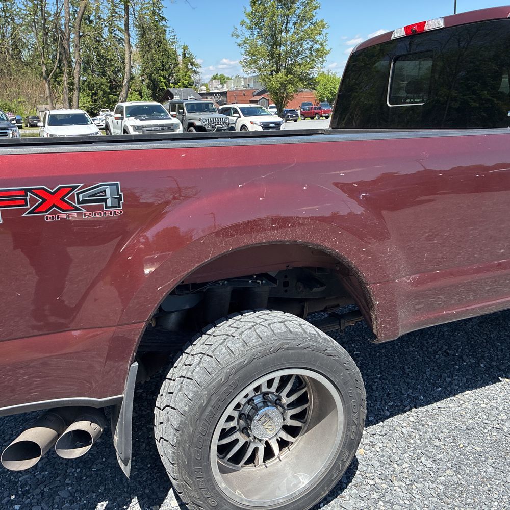 2017 Ford F-350 Super Duty Lariat