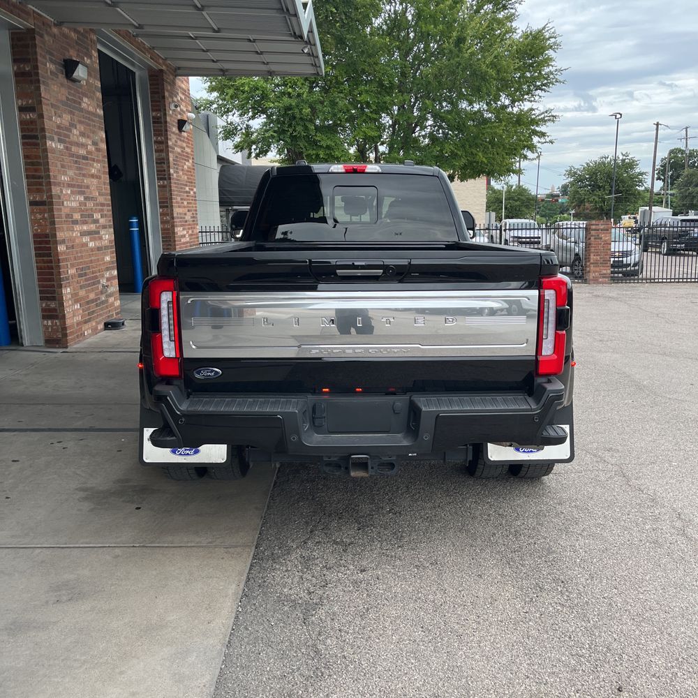 2024 Ford F-450 Super Duty Limited