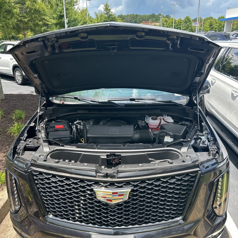 2025 Cadillac Escalade Sport Platinum