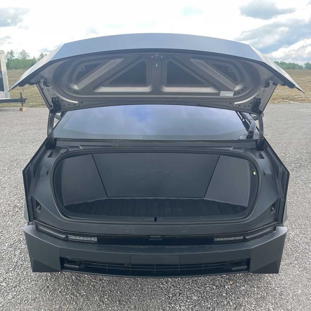 2024 Tesla Cybertruck CyberBeast