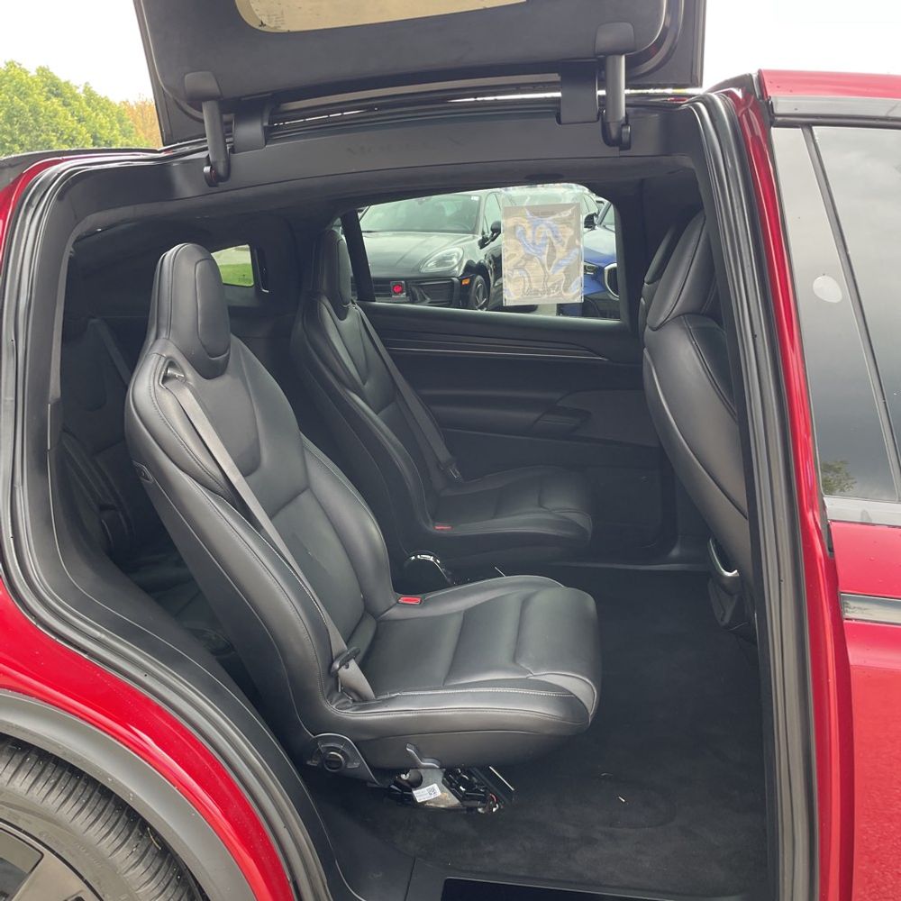 2023 Tesla Model X Plaid