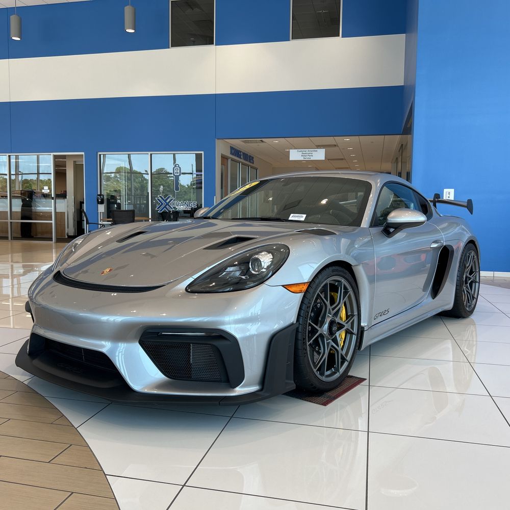 2023 Porsche 718 Cayman GT4 RS