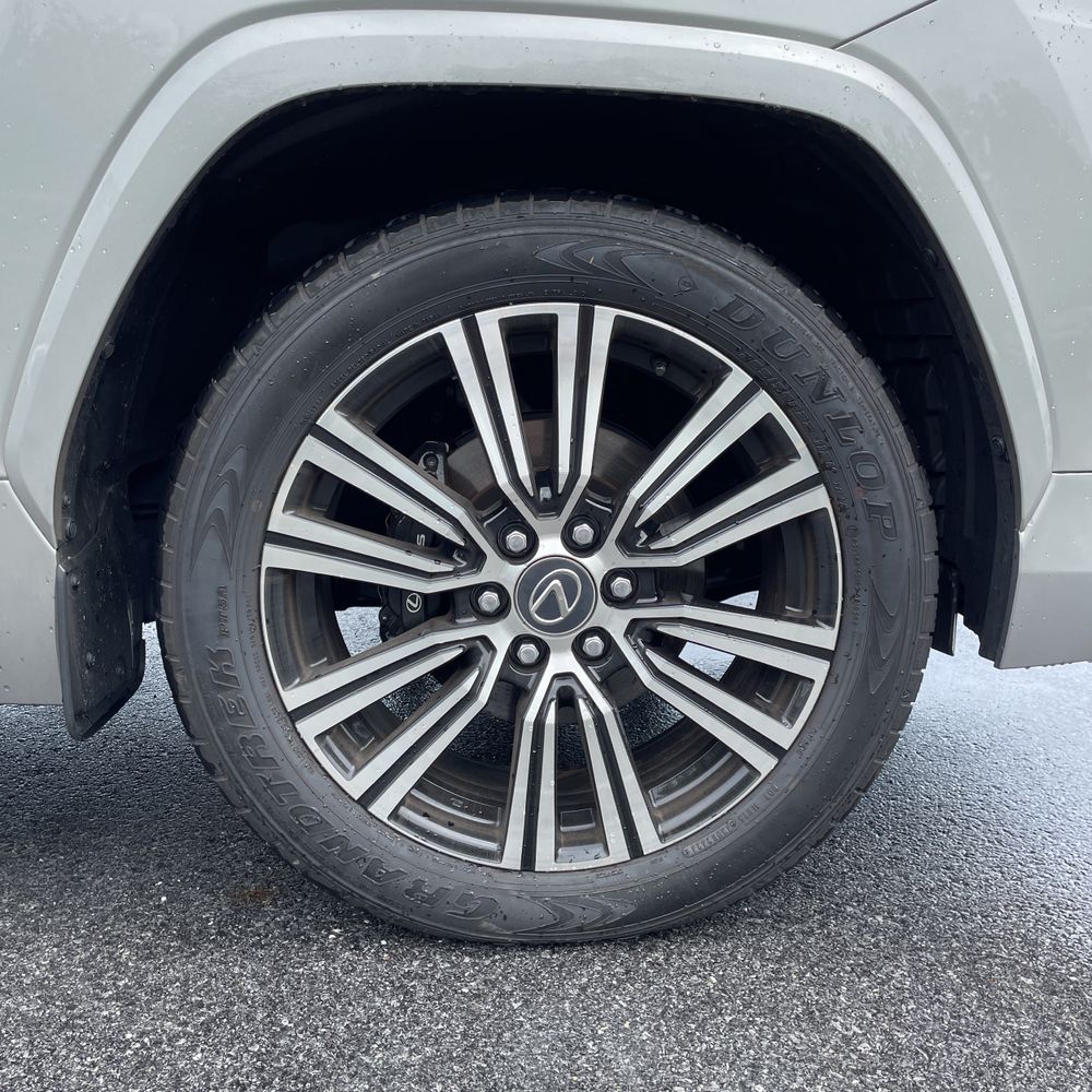2024 Lexus LX 600 Luxury