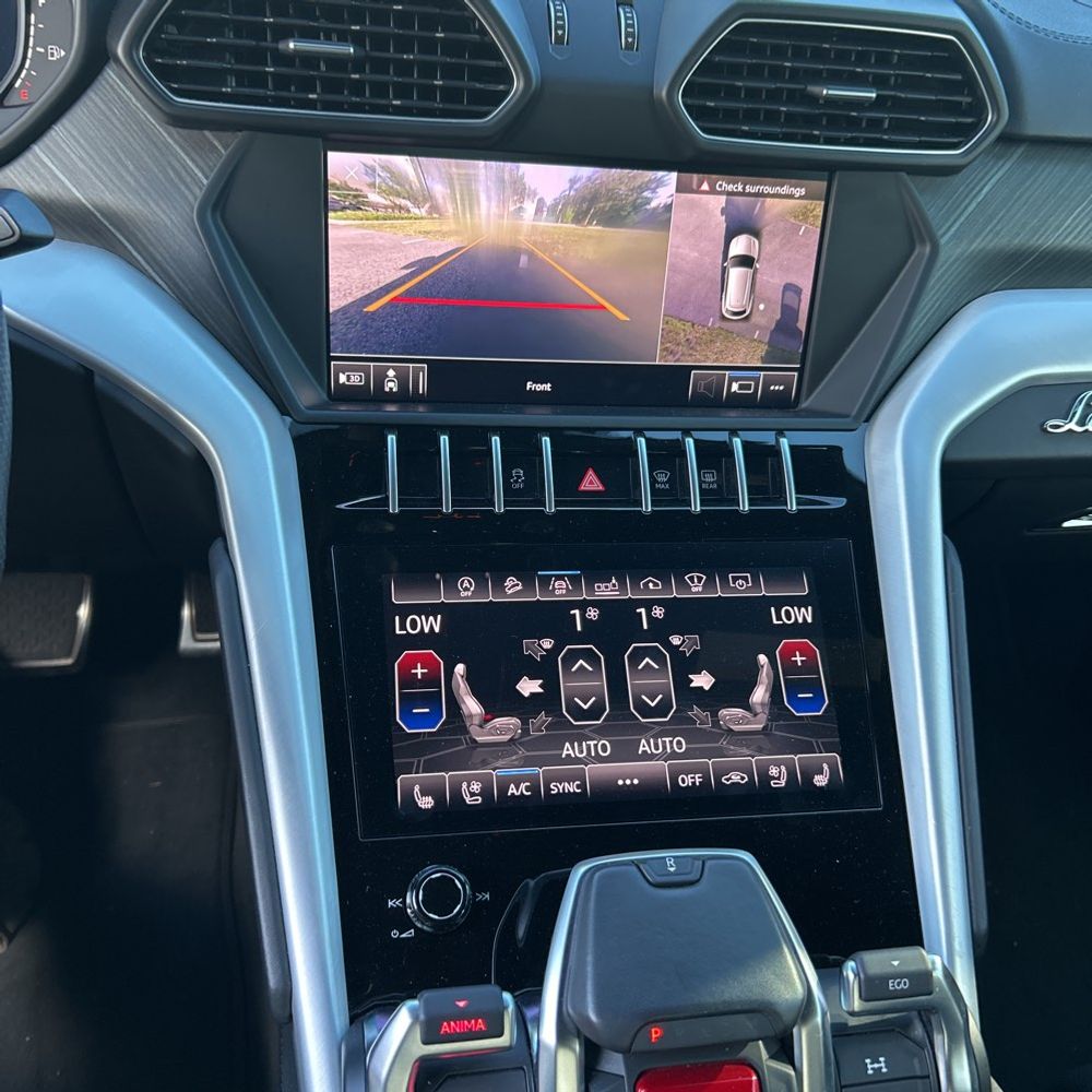2019 Lamborghini Urus