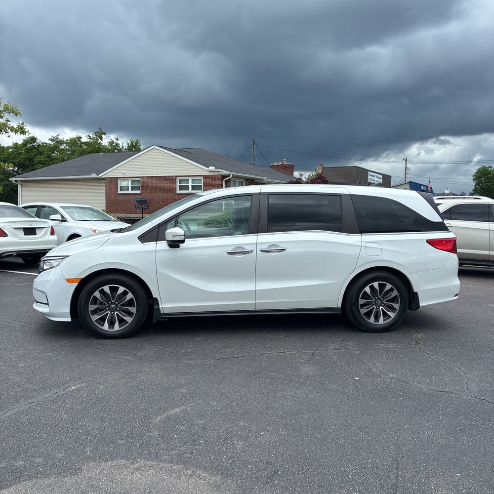 2022 Honda Odyssey EX-L photo 3