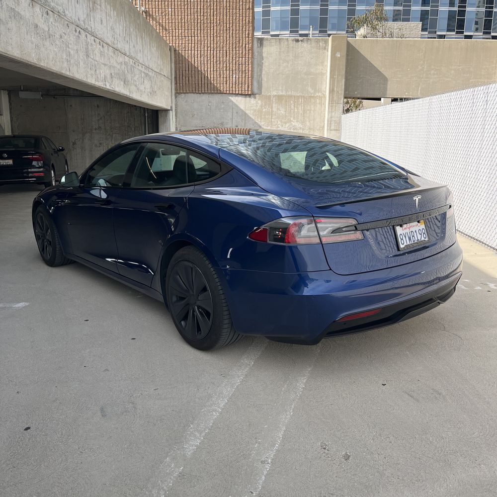 2021 Tesla Model S Plaid
