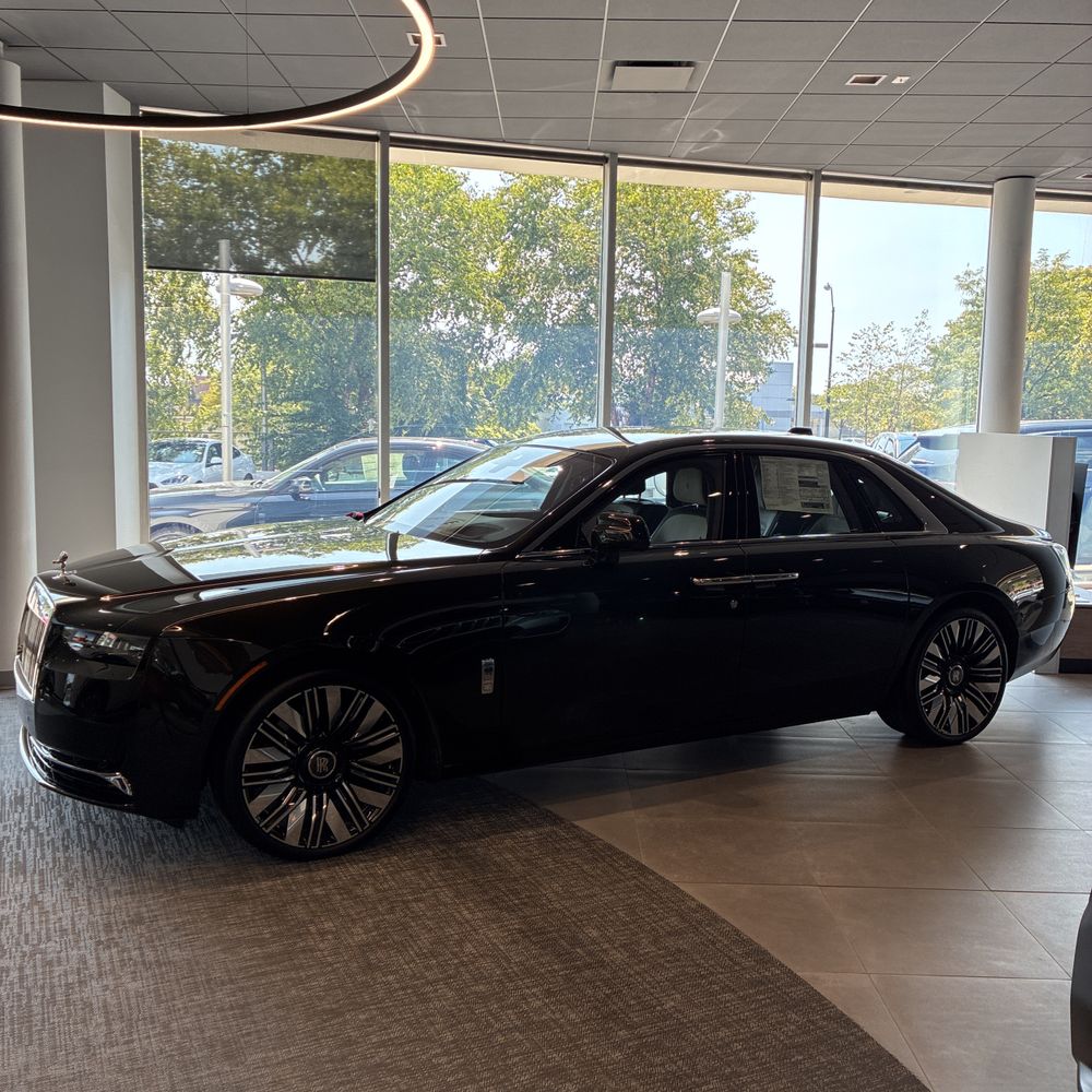 2025 Rolls-Royce Ghost