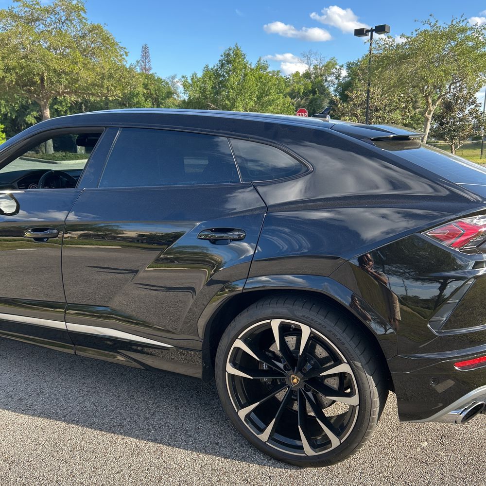 2019 Lamborghini Urus