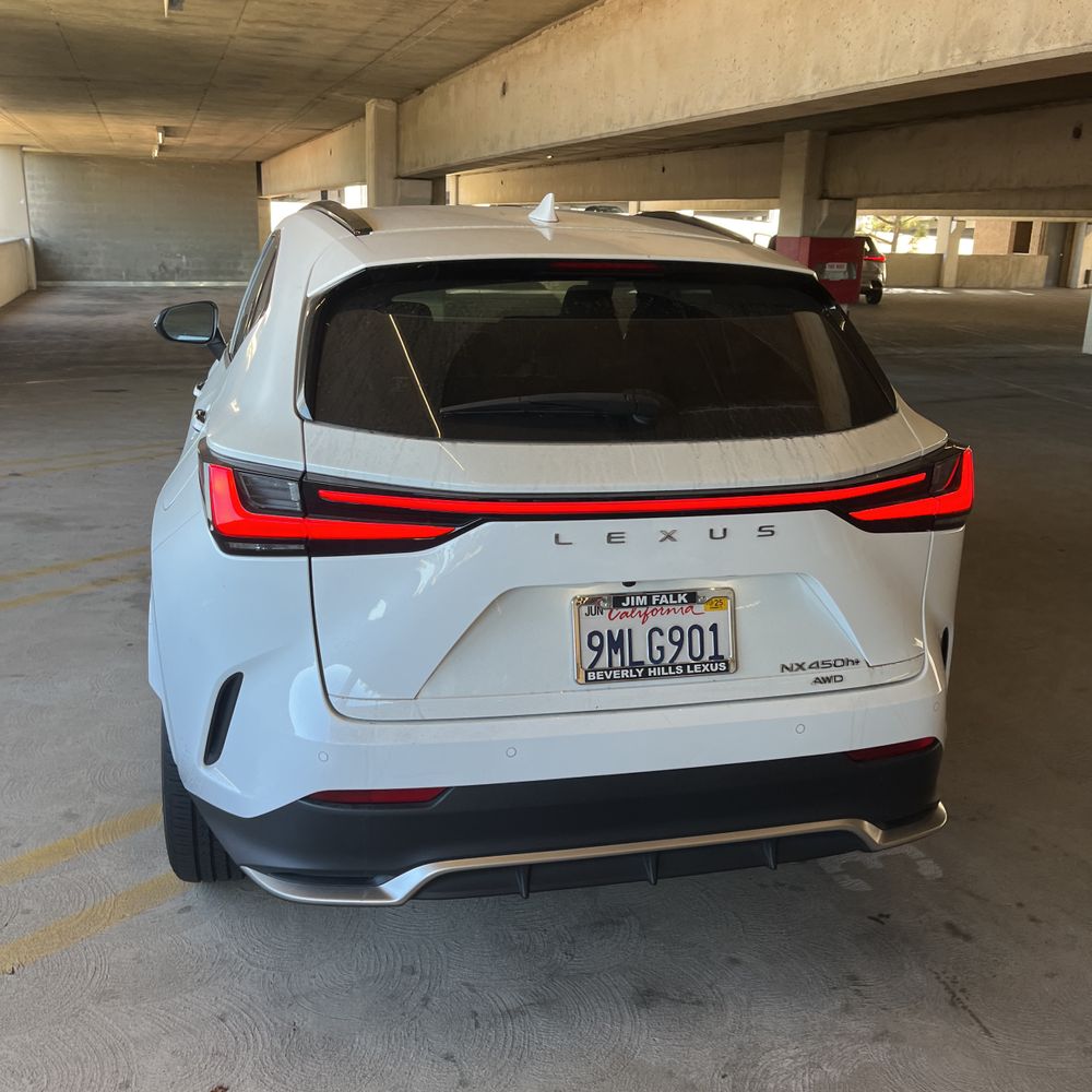 2024 Lexus NX 450h+ F SPORT Handling