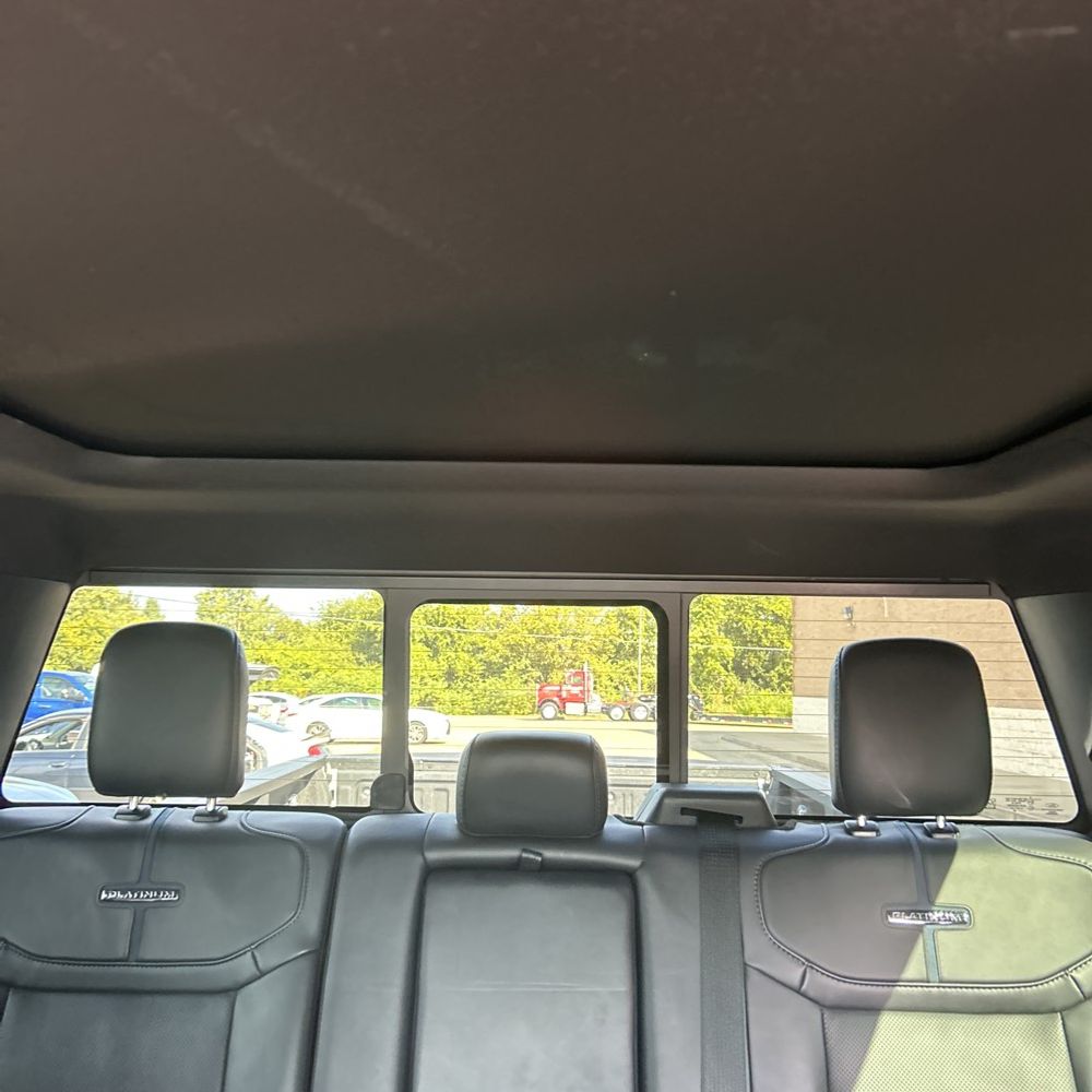 2025 Ford F-450 Super Duty Platinum