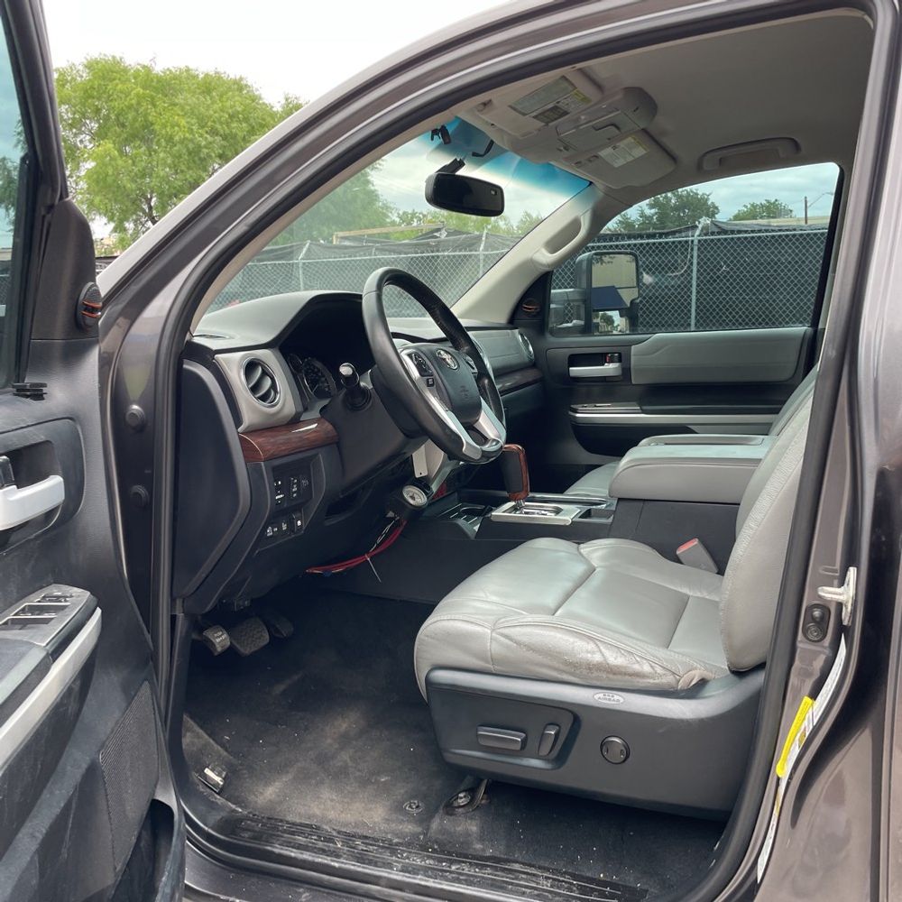2017 Toyota Tundra Limited