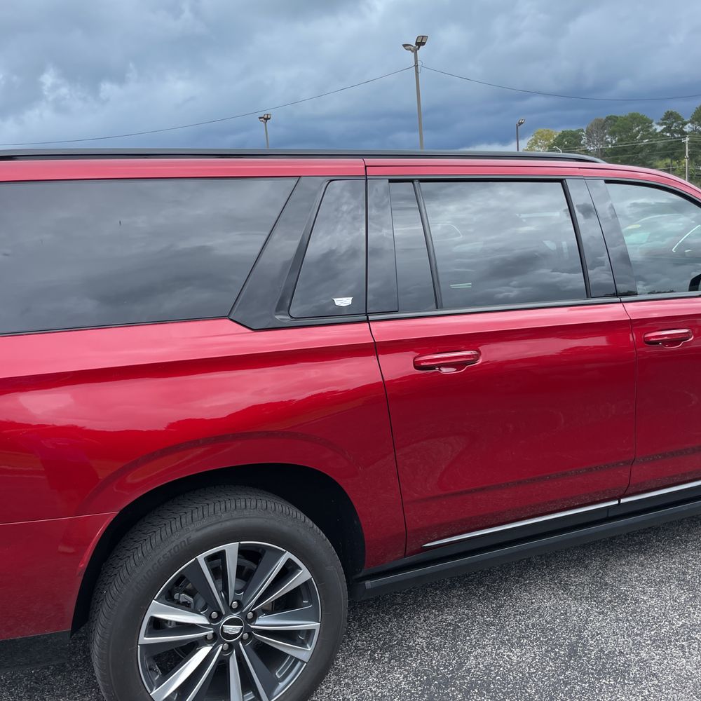 2025 Cadillac Escalade ESV Sport