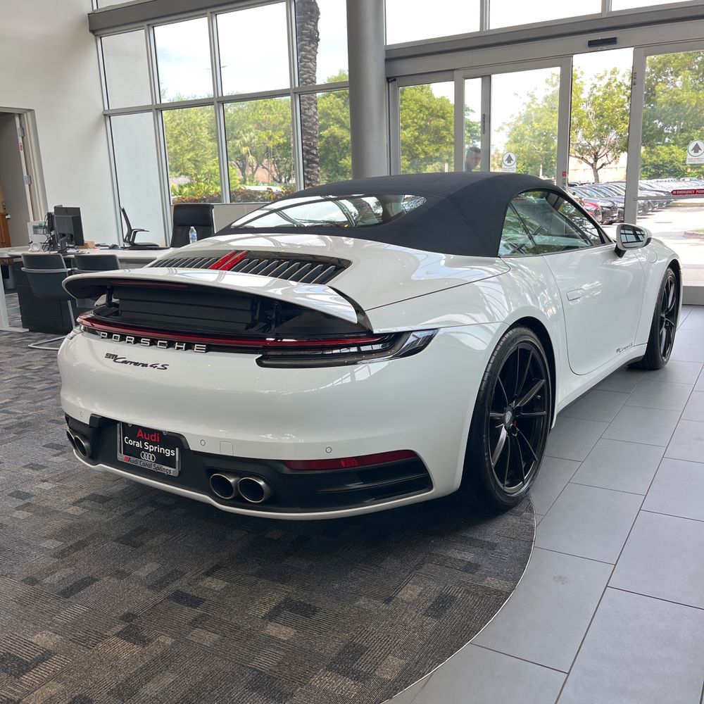 2020 Porsche 911 Carrera 4S