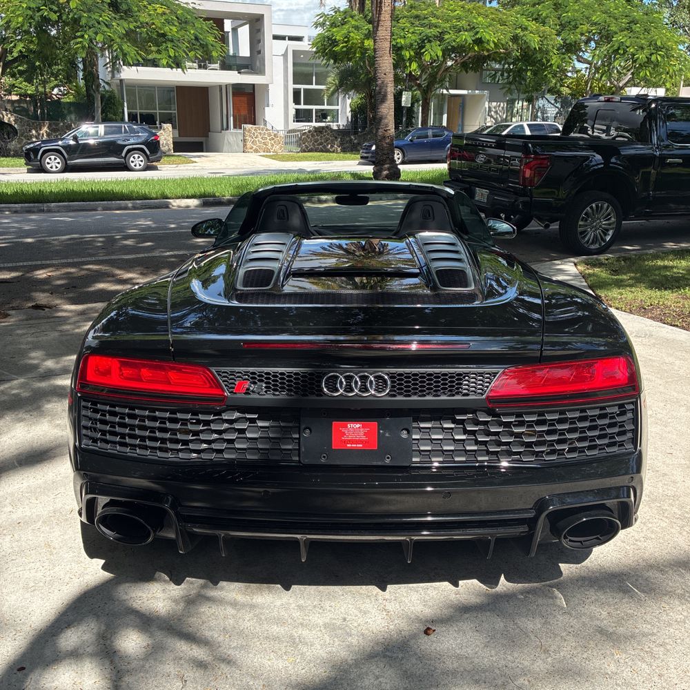 2023 Audi R8 V10 Performance