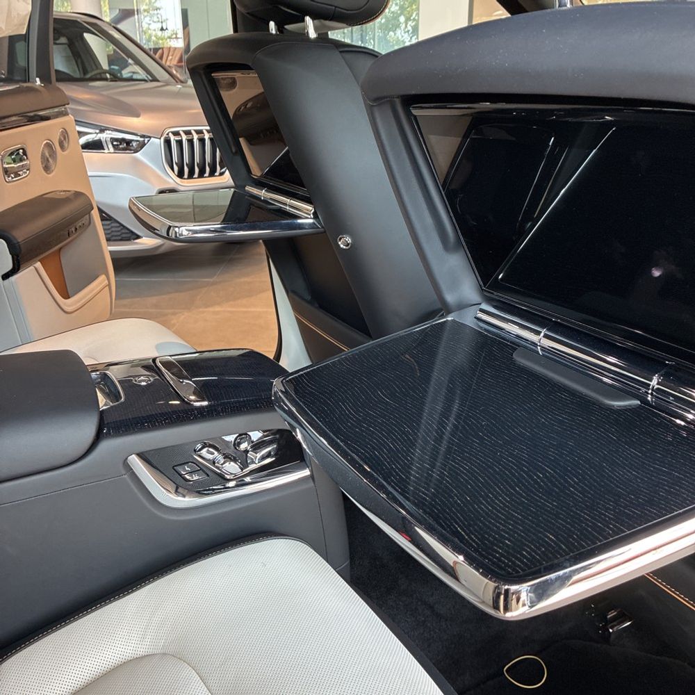 2025 Rolls-Royce Ghost